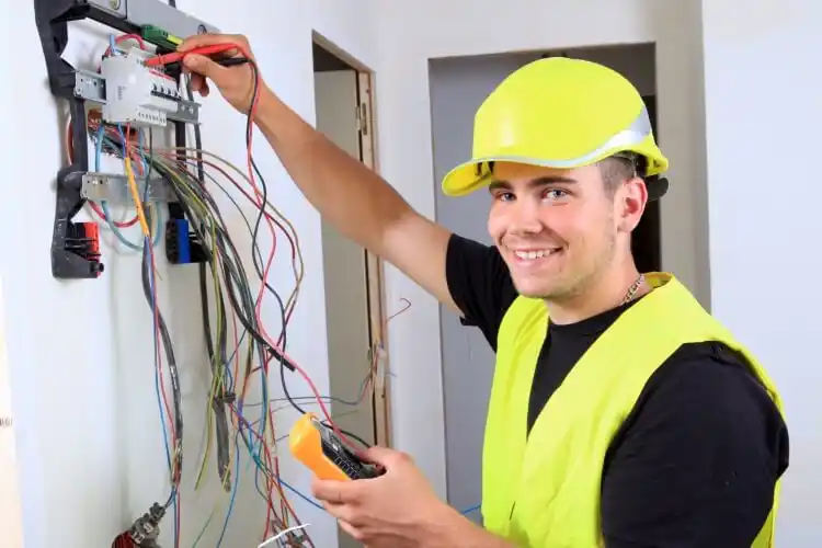 elektricien Koarnjum